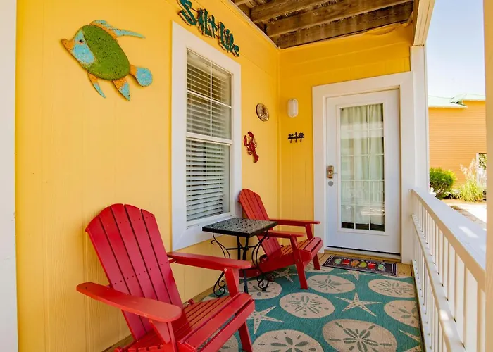 The Wet Feet Retreat 6ad By Pkrm Apartment Pensacola
